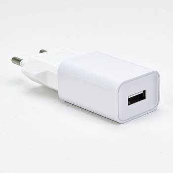 Мережевий зарядний пристрій адаптер USB для заряджання девайсів