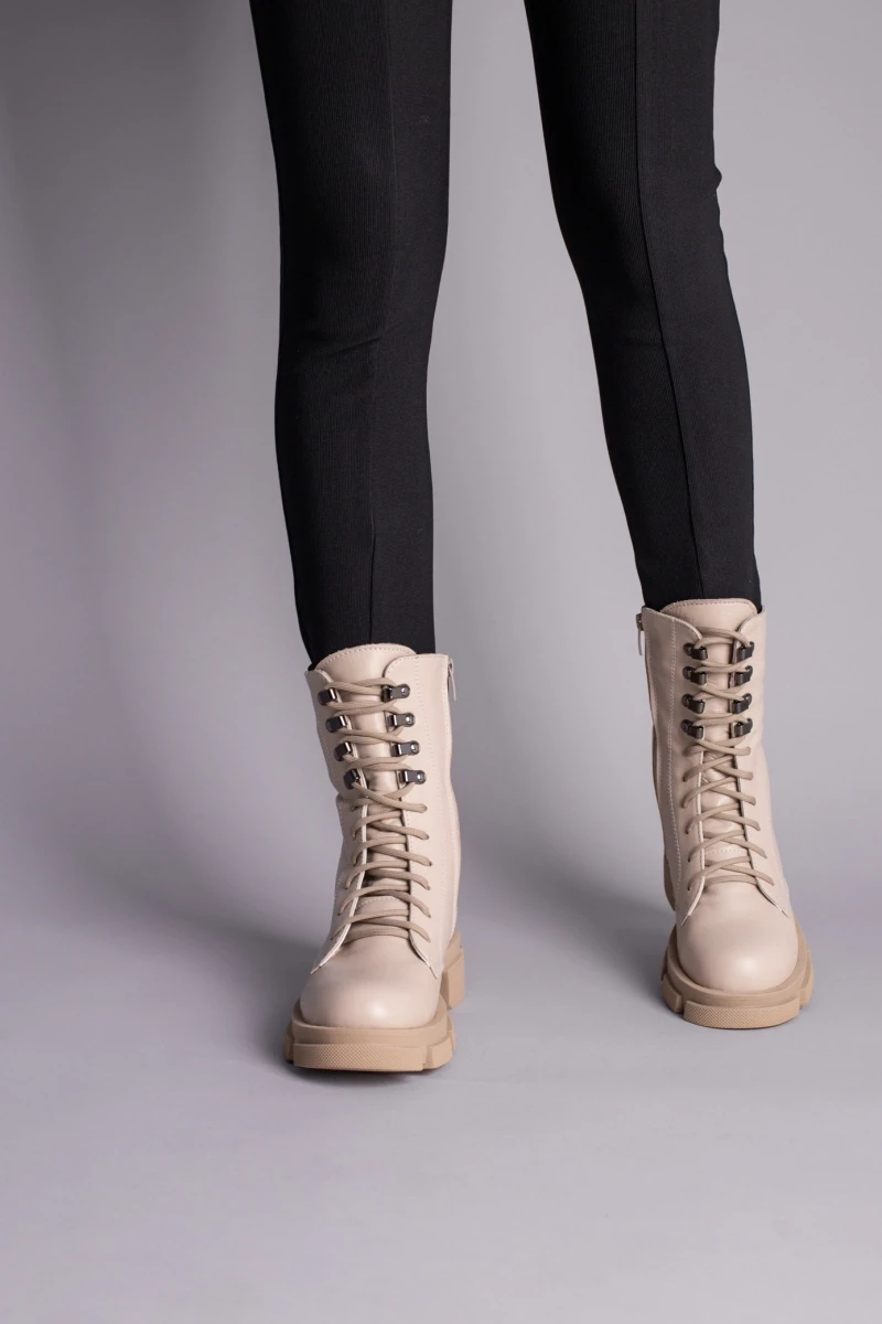 Жіночі демісезонні черевики ShoesBand Латте натуральні шкіряні на широку стопу всередині байка 36 (23 см) (S55421-4д), фото 1