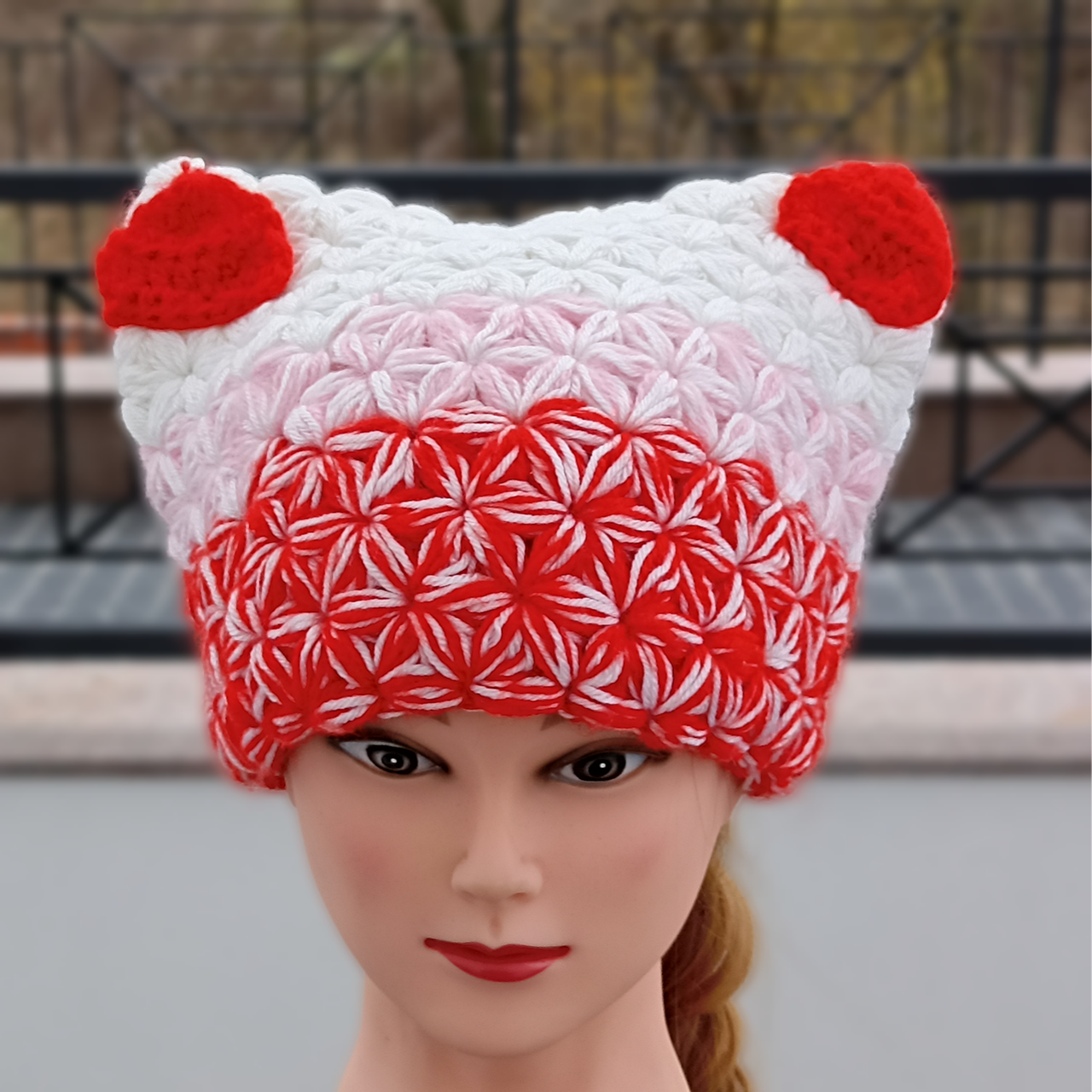 В'язана жіноча шапка - кішка, HandMade модна шапка з вушками на кожен день - зелено-жовта від PRIGRIZ