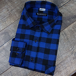 Чоловіча фланелева сорочка в синю клітинку