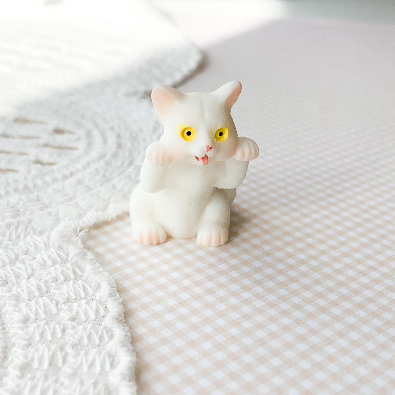 Мініатюра котик грайливий 3.5 см Білий, фото 1