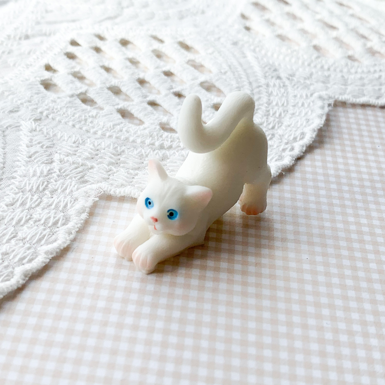 Мініатюра котик потягується 3.5 см Білий, фото 1
