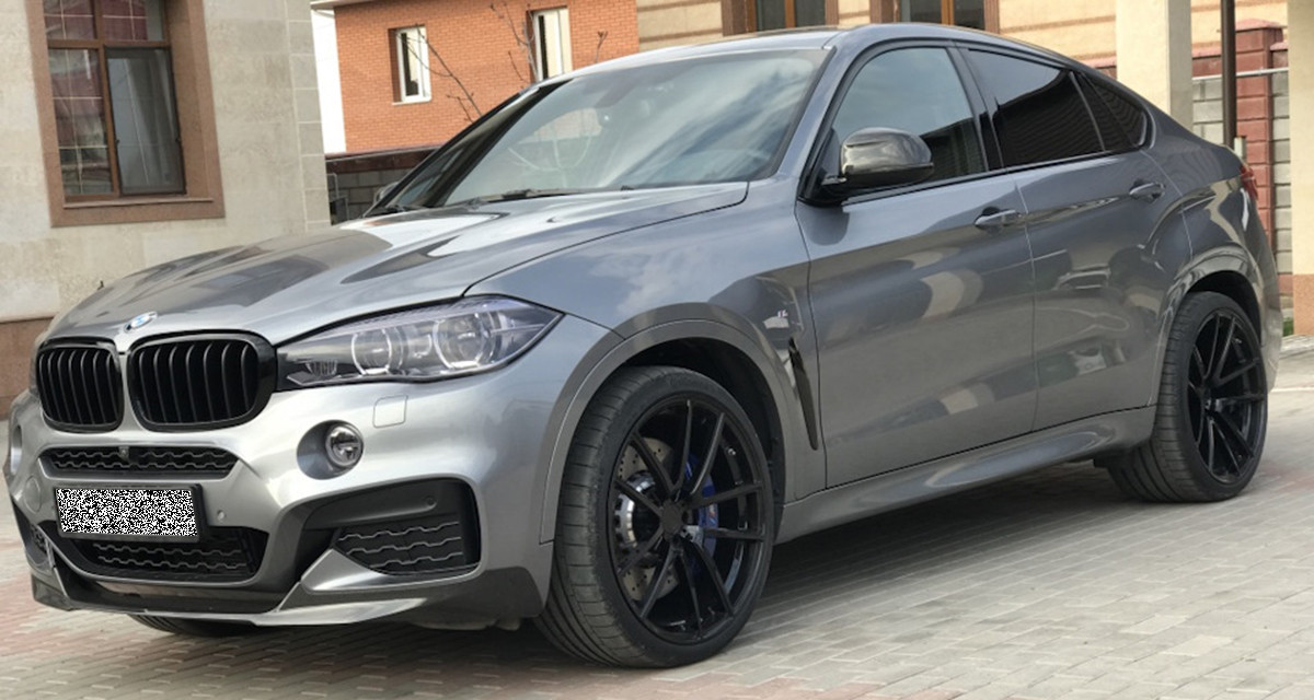 Стекло ветровое (лобовое) BMW X6 (F16) (Внедорожник) (2014-2018), BENSON, Ветровое зелен. датчик VIN молдинг - фото 9 - id-p1531686493