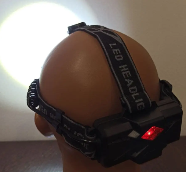 Мощный налобный фонарь аккумуляторный P50, 3 режима, LED фонарик на голову, черный прожектор, GN15 - фото 5 - id-p1715458554