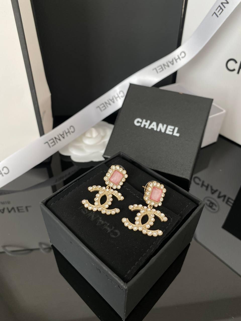 Брендові сережки з рожевим каменем, фото 1