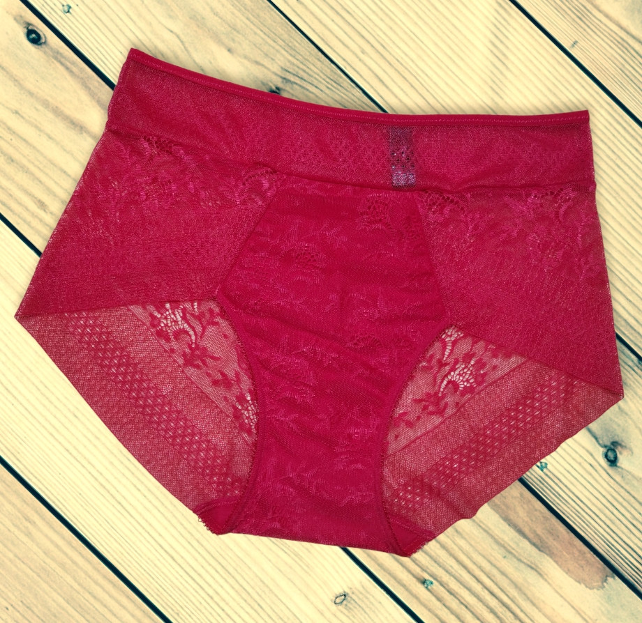 Купить Трусы кружевные женские La Vivas тонкие высокие красные Размеры ...