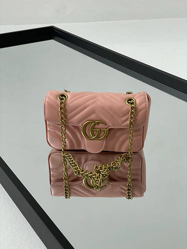 Gucci marmont store medium pink