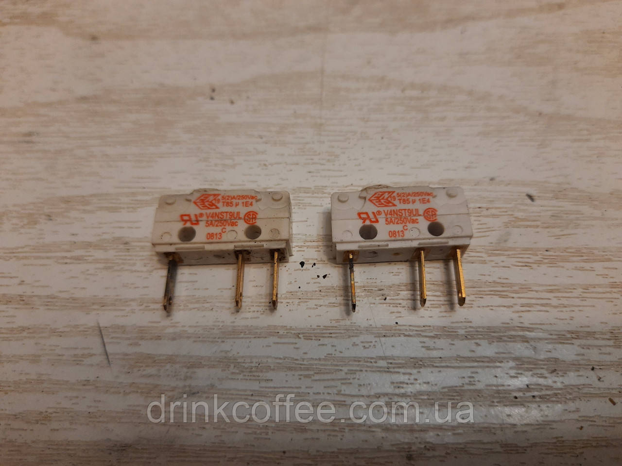 Мікровимикач 2шт для кавоварки DeLonghi ETAM 36.365 M PrimaDonna XS DeLuxe б/у
