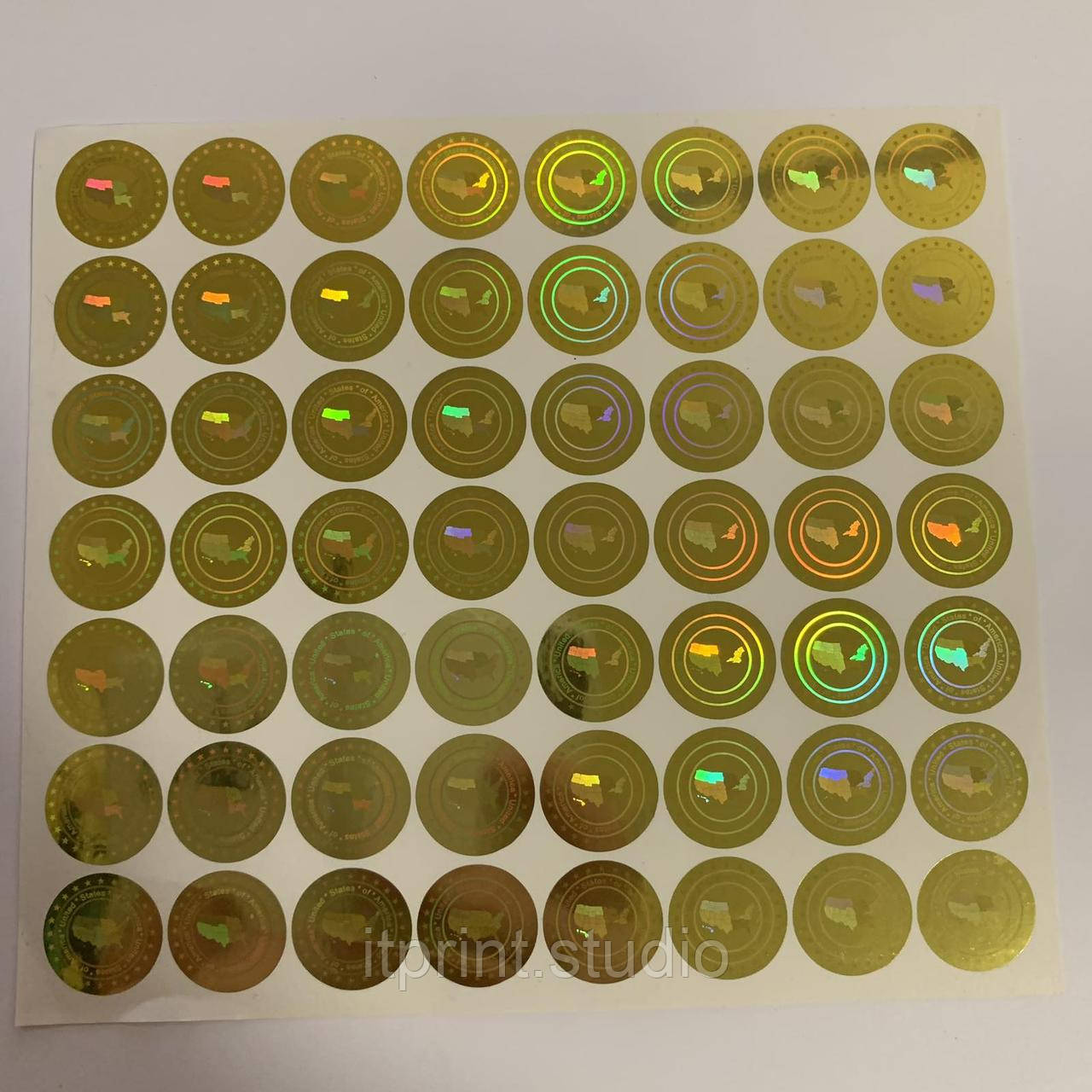 Круглі золотисті з написом USA 20 мм