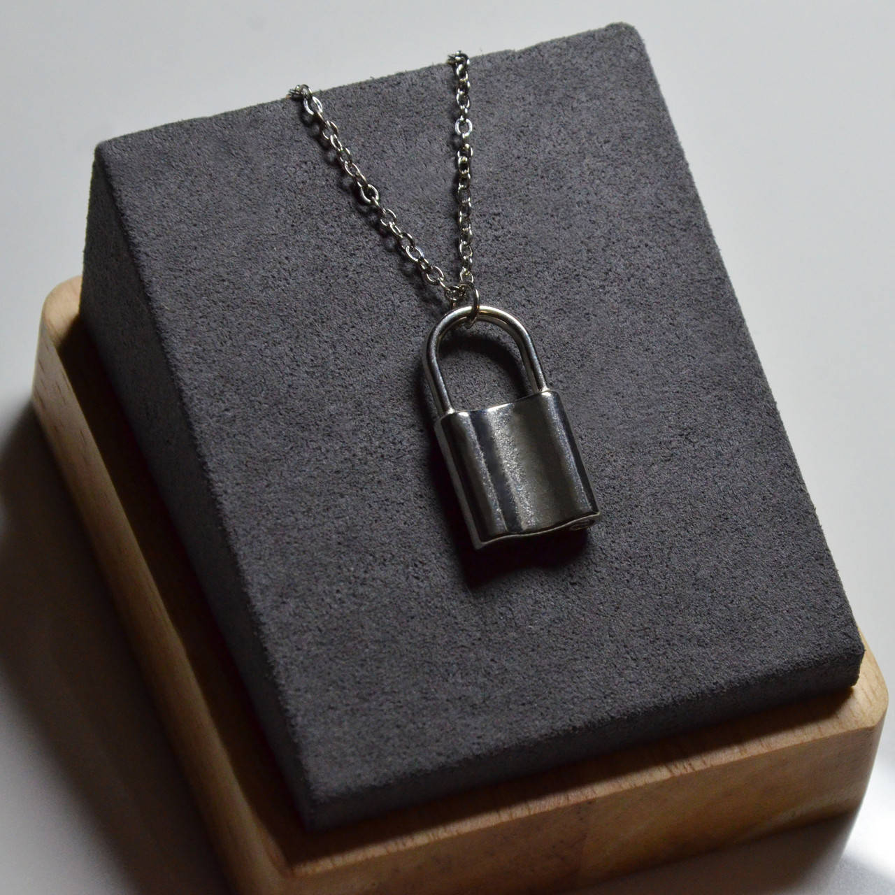 

Мужской Кулон "Замок" на Шею