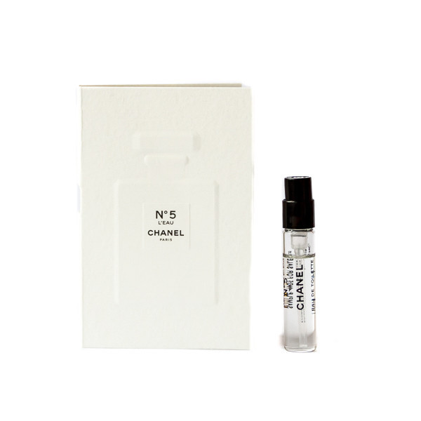 Туалетна вода Chanel No5 L'eau 2 мл, фото 1