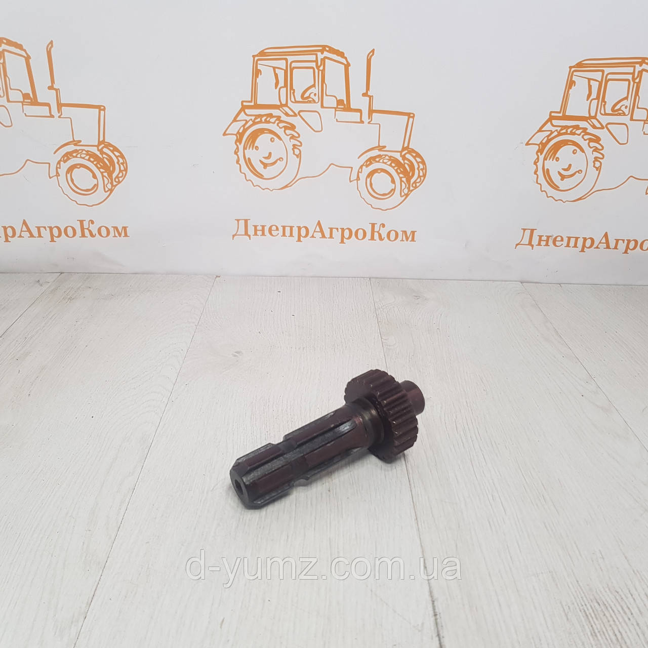 Хвостовик МТЗ 6 шліців ВОМ нового зразка (Білорусь) 80-4202019-Б-01