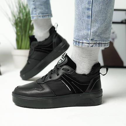 Жіночі кросівки з еко шкіри на зиму, фото 1