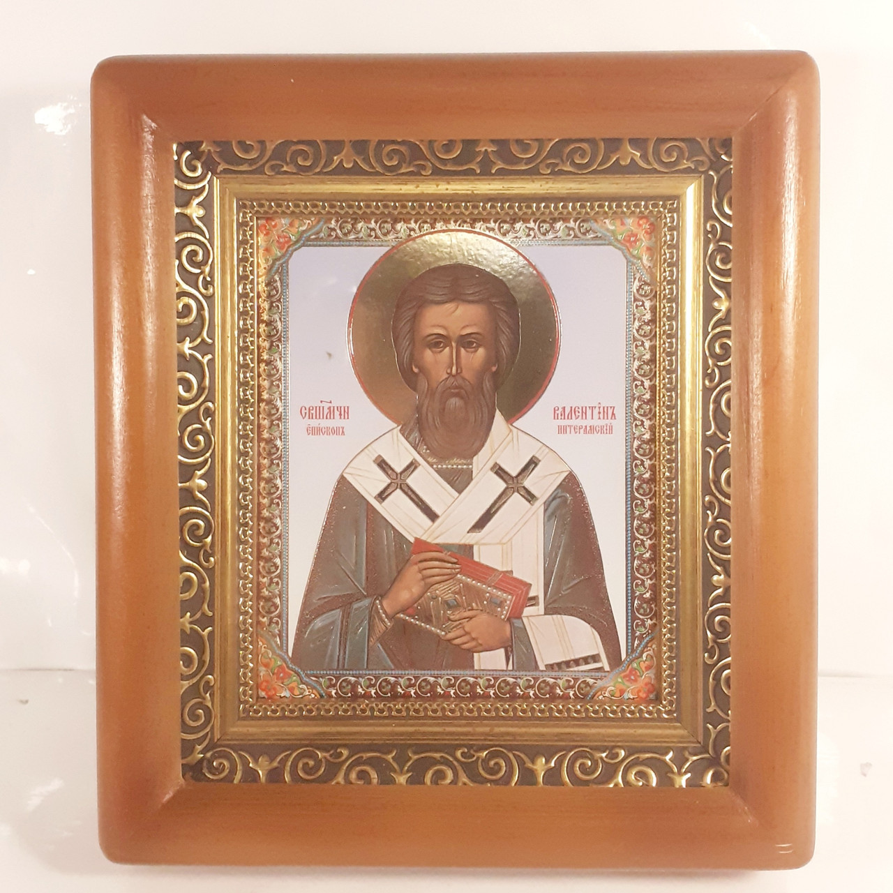 Ікона Валентин святий мученик, лик 10х12 см, у коричневому дерев'яному кіоті