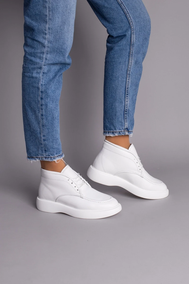 Жіночі демісезонні черевики ShoesBand Білі натуральні шкіряні всередині байка 38 (24,5-25 см) (Ѕ57331д), фото 1