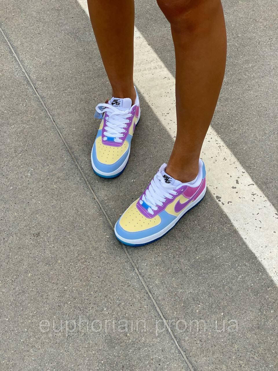 Suns out air hotsell force 1s out