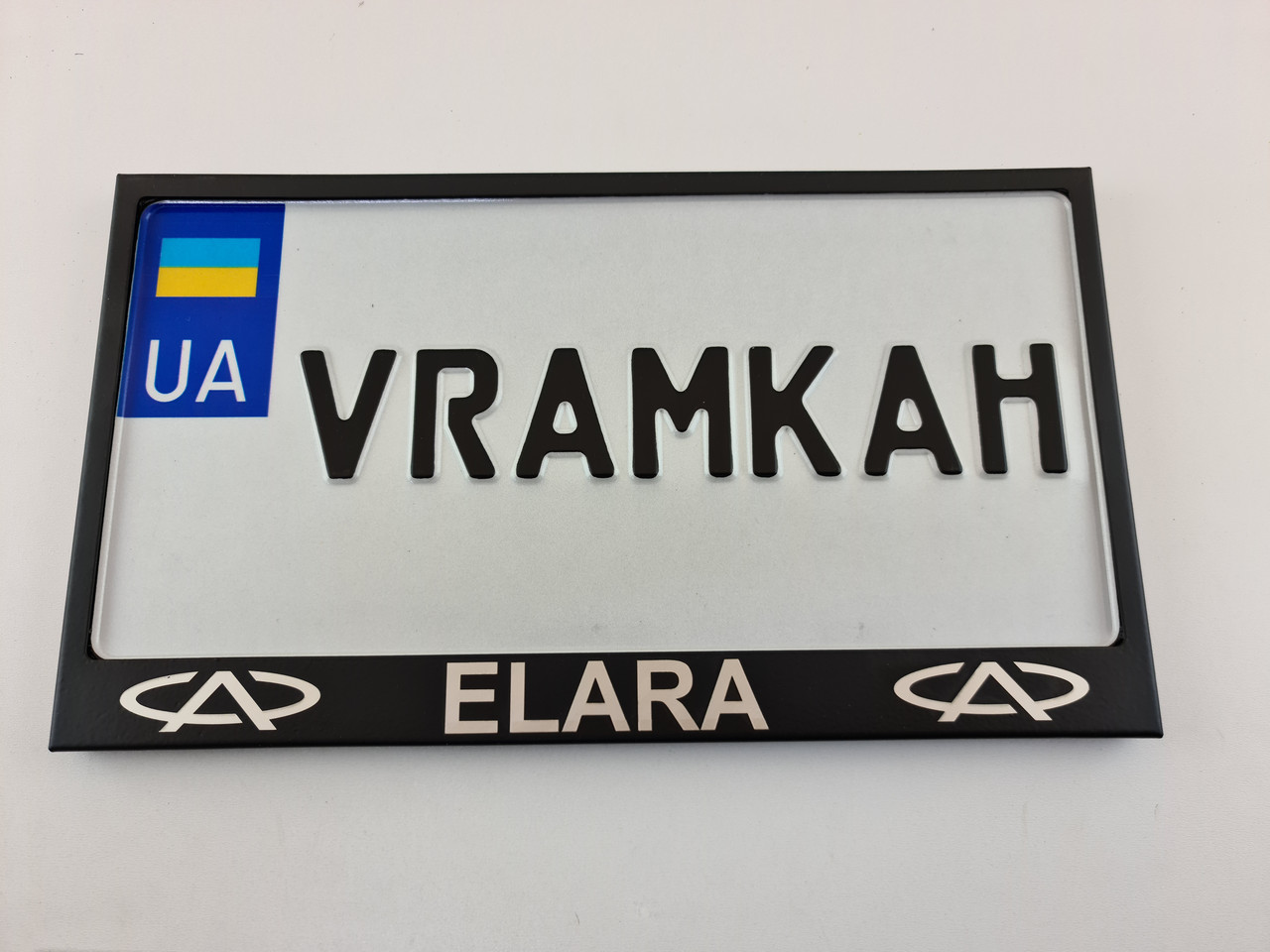 Номерна рамка для авто Chery Elara black, рамка під американський номер