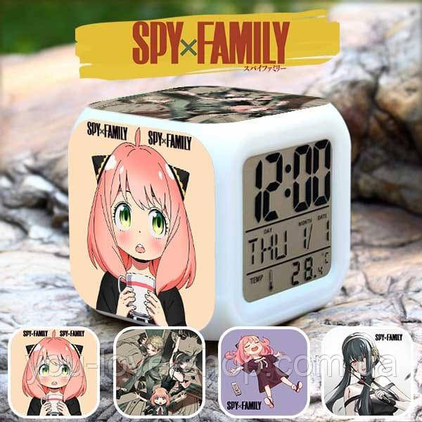 Настільний годинник Spy x Family "Family Forger" No3