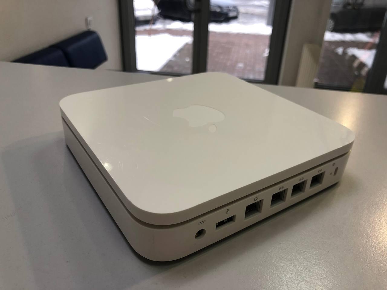 Wi-Fi Роутер, Apple Airport Extreme A1143, трещина на пластике снизу ...