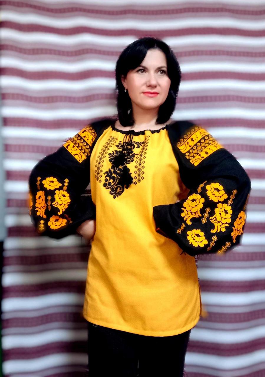 Вишиванка жіноча (домоткане полотно жовте та чорне) "Елегія"