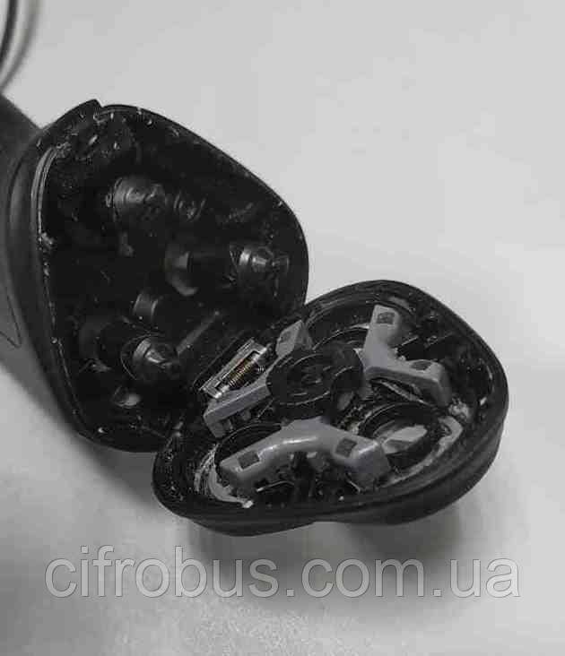 Електробритва Б/У Philips S1231/41