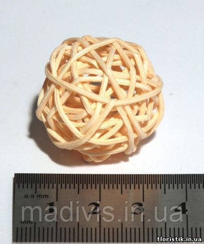 Куля з ротанга 3 см. персиковий