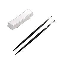 Комплект прямоугольной серебряной подставки и палочек для суши серебро с черной ручкой REMY-DECOR для дома.