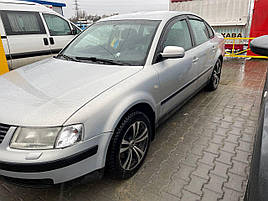 Дефлектори вікон (вітровики) Volkswagen Passat B5 1997-2004 4D Sedan (вставні, 4 шт.) (HEKO)