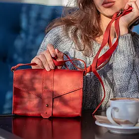 Стильна жіноча сумка "Classic" з кобурною застібкою