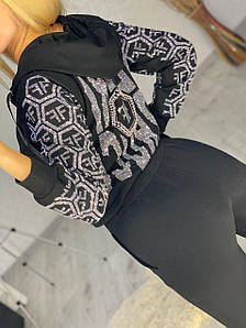 Стильний жіночий костюм чорного кольору зі стразами з капюшоном (трикотаж двунитка Туреччина)