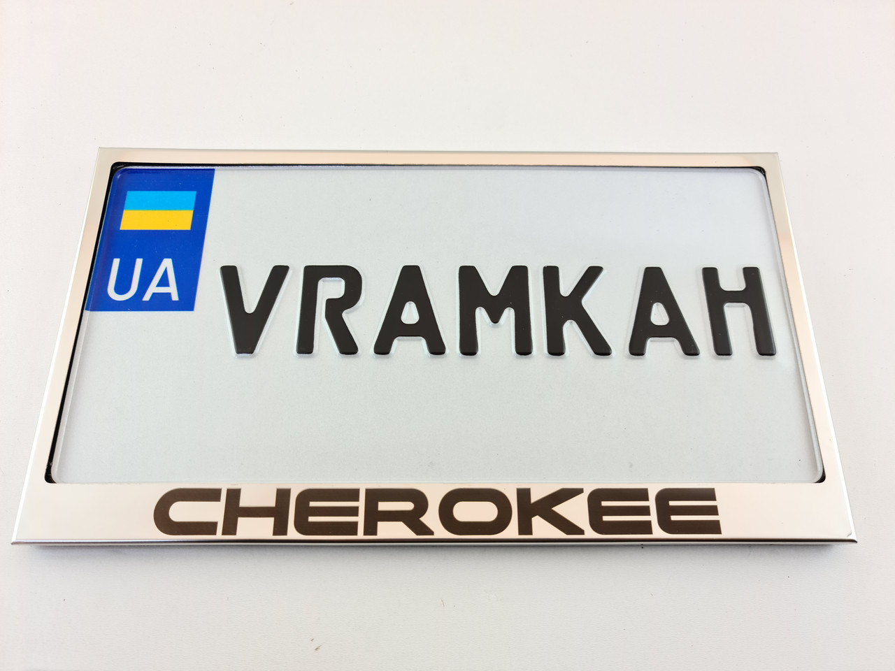 Номерна рамка для авто Jeep Cherokee, рамка під американський номер