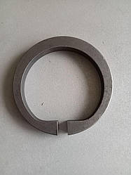 Колодка гальма шестерні першої/задньої передачі м/б