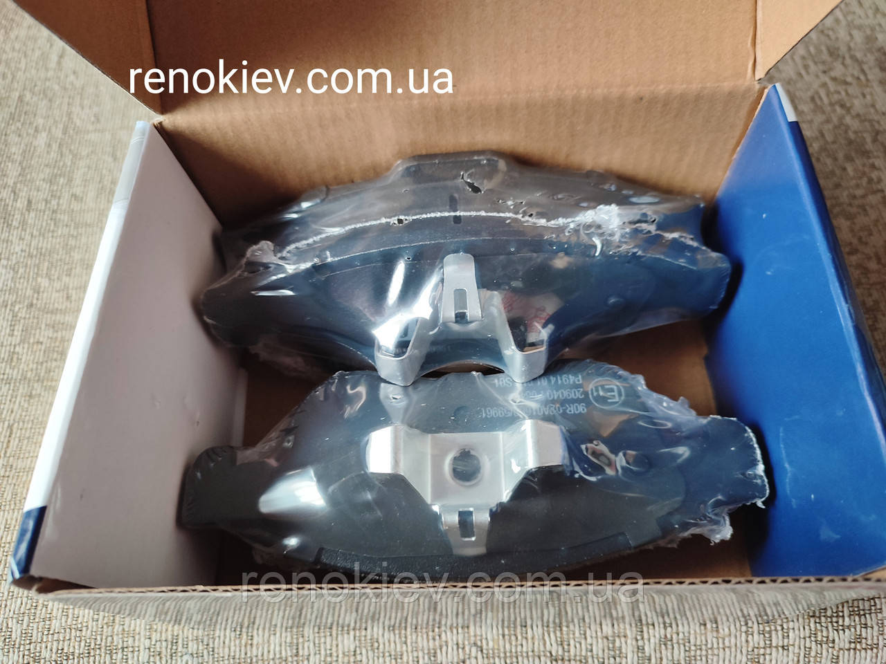 Гальмівні колодки передні Renault Daster 4X4 Megane III Fluence (440603905R)