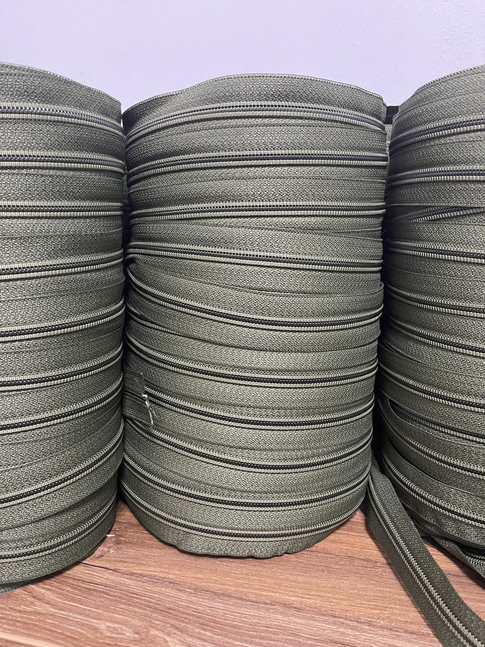 Застібка блискавка рулонна т8 кольору хакі від 1 метру