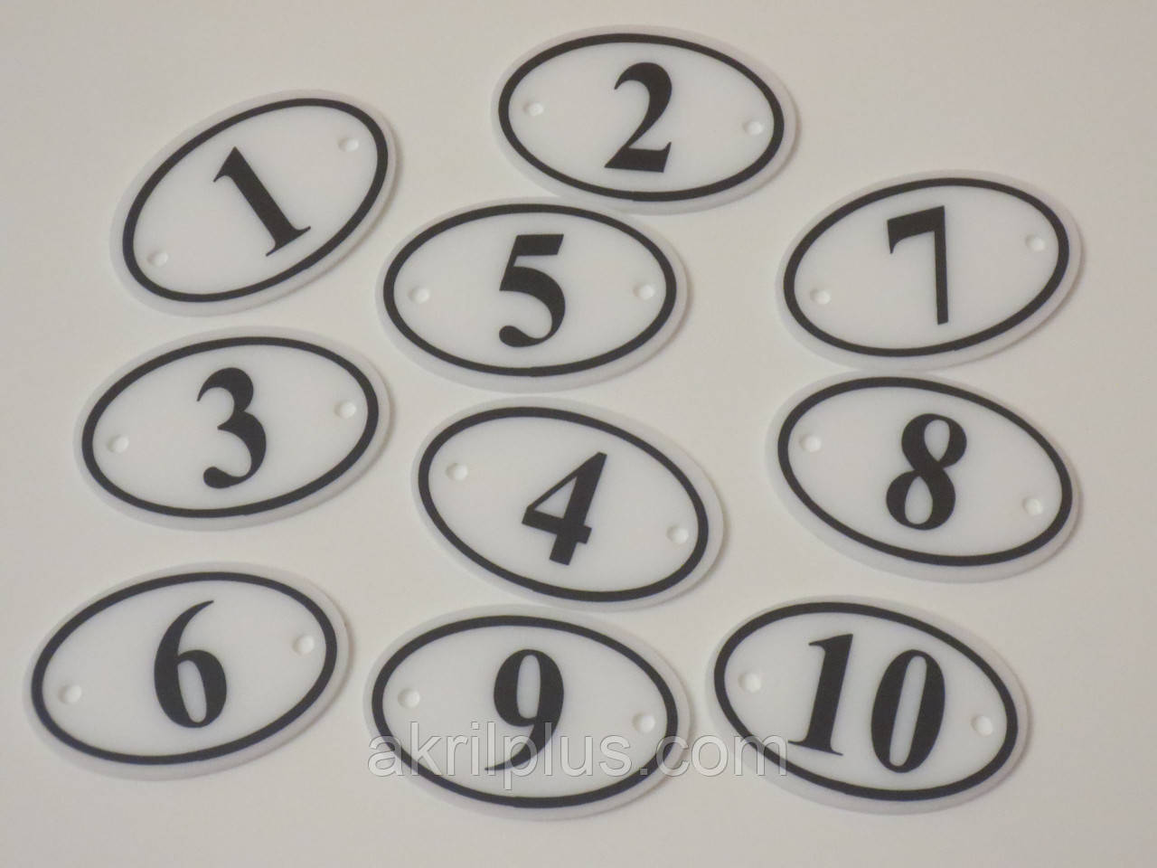 Номерки овальні на двері 60*40 мм білі із отвором для кріплення
