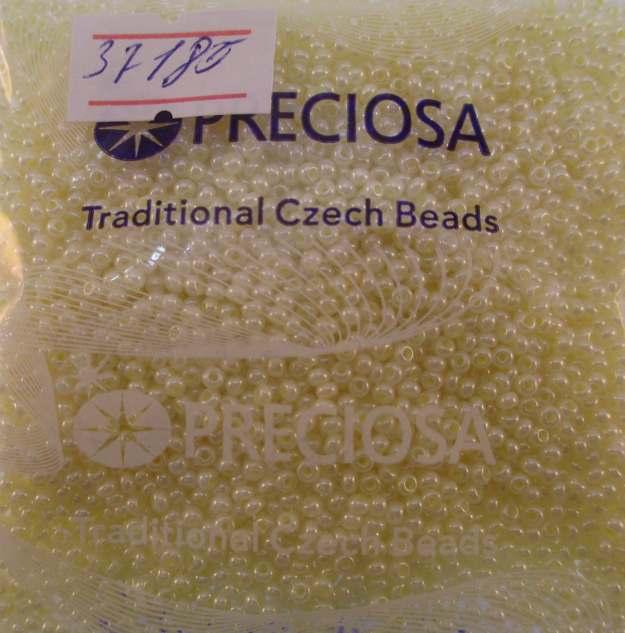 Бісер 10/0, колір — соломи, No37185 (пач.50 грамів)