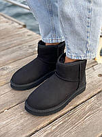 Женские зимние угги UGG Mini Suede Black (чёрные) крутые комфортные теплые сапоги БД0088 топ