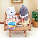 Calico Critters CC1865 Сім'я Перських котів Sylvanian Families, фото 7