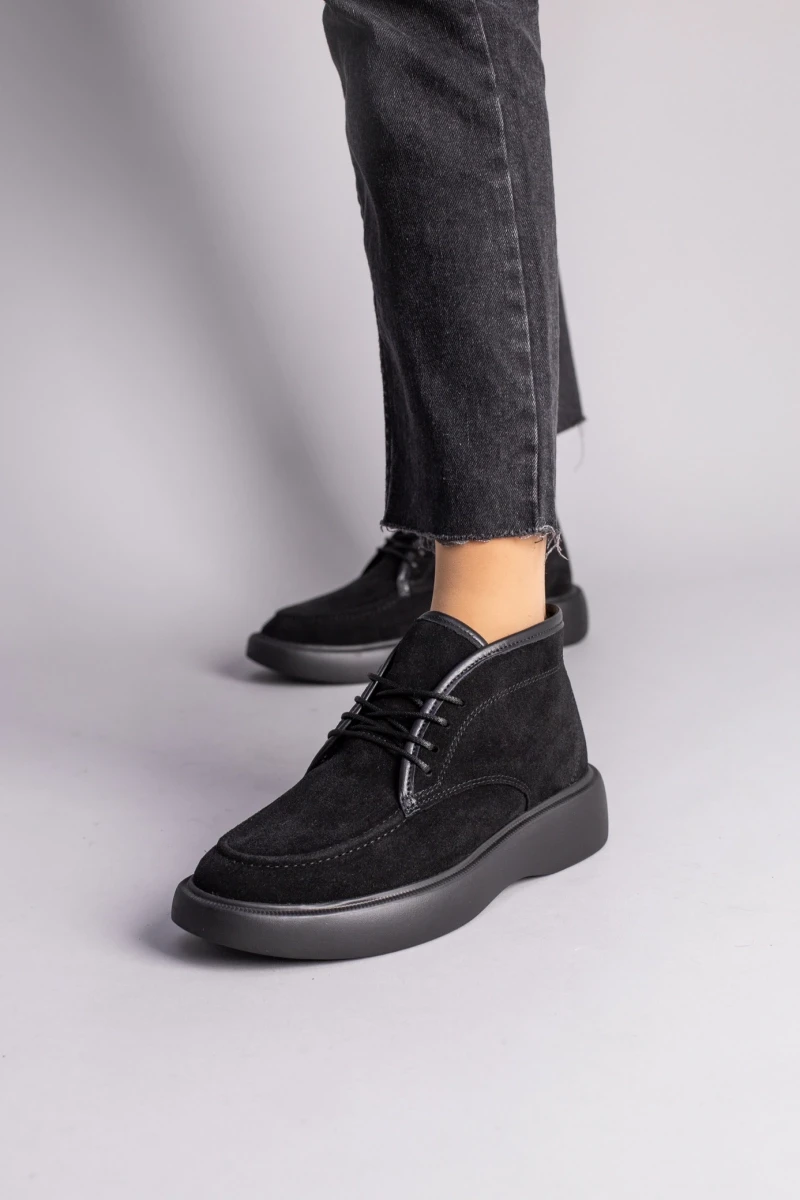 Жіночі демісезонні черевики ShoesBand Чорні натуральні замшеві всередині байка 41 (27 см) (S57331-2д)