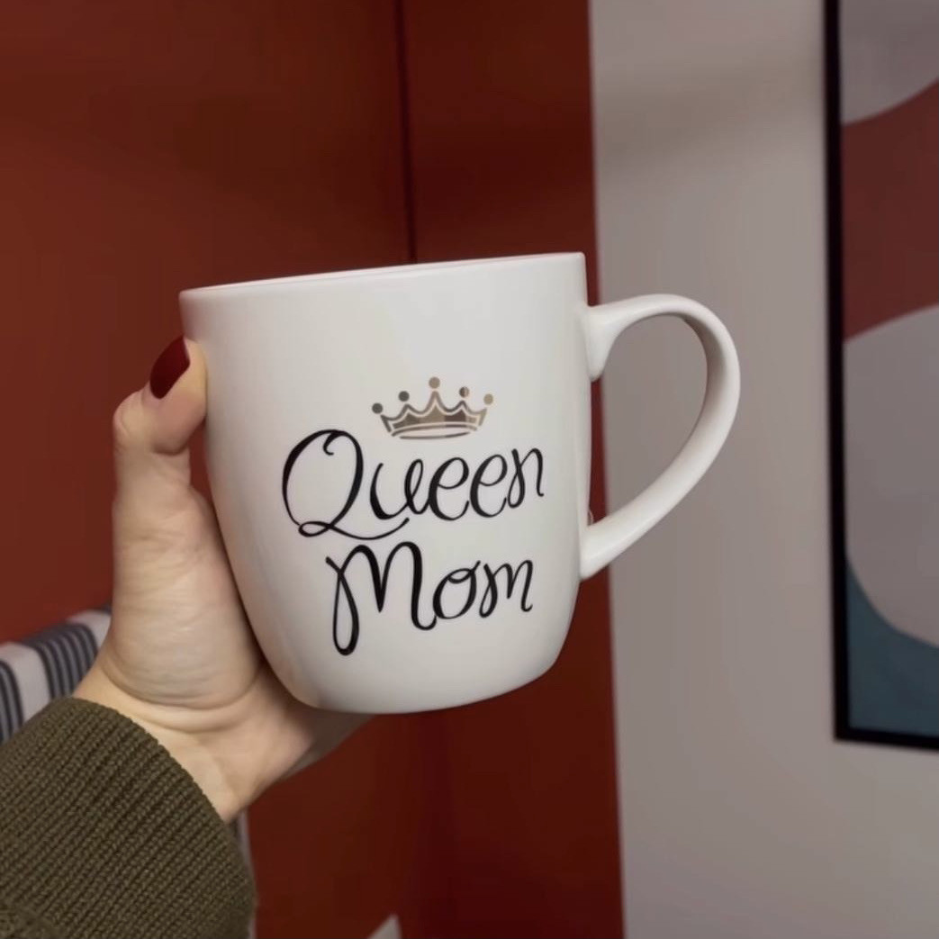 Чашка для мами " Queen Mom ", 550 мл