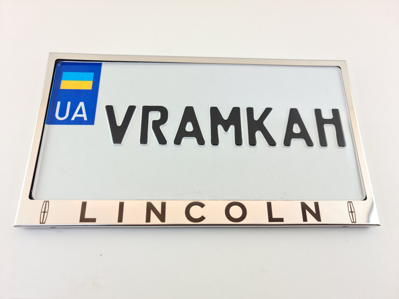 Номерна рамка для авто Lincoln V2, рамка під американський номер