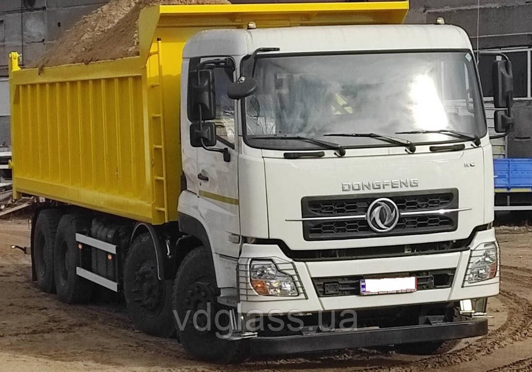 Dongfeng DFH 3440A80, 3330 лобове скло, триплекс