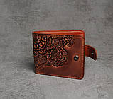 Шкіряний жіночий гаманець з тисненим орнаментом ручної роботи коричневий, фото 4