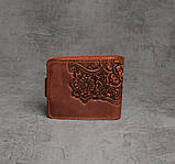 Шкіряний жіночий гаманець з тисненим орнаментом ручної роботи коричневий, фото 2
