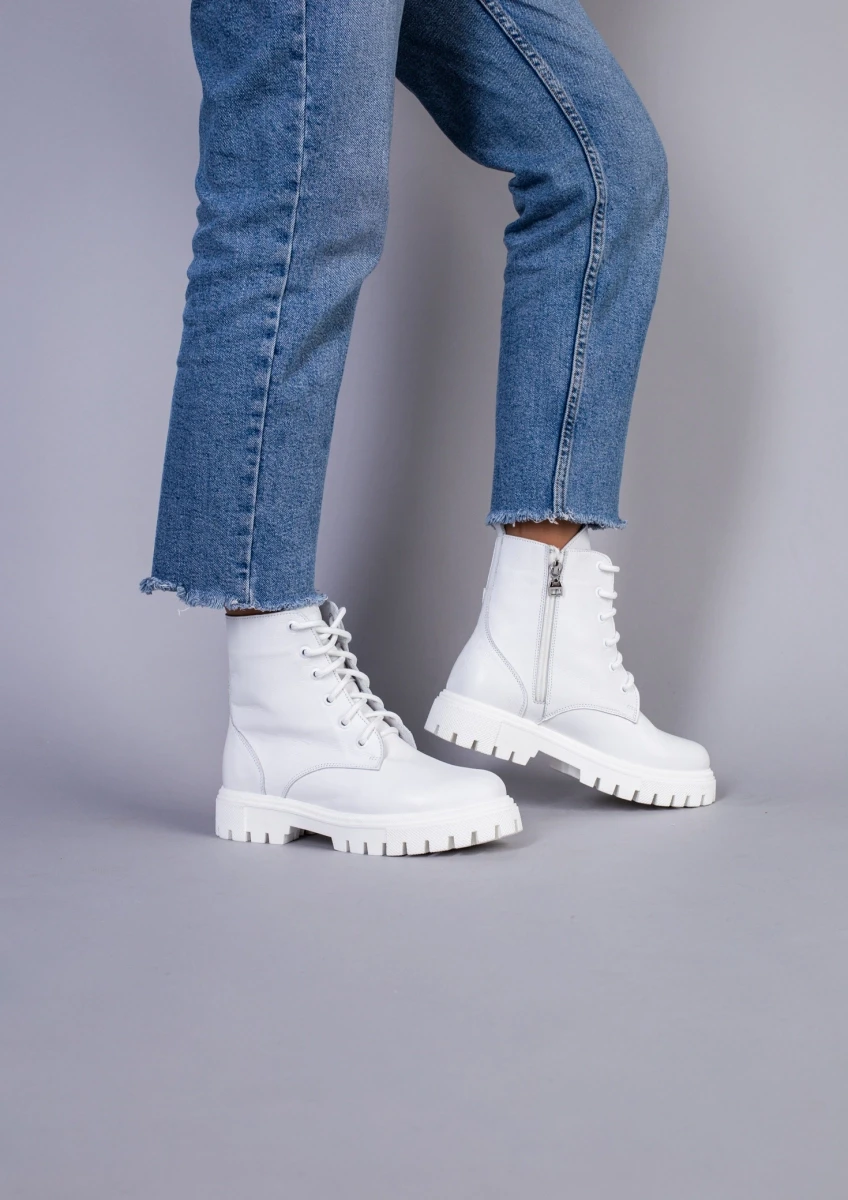 Жіночі демісезонні черевики ShoesBand Білі натуральні шкіряні на вузьку стопу всередині байка 37 (24 см) (Ѕ67011д), фото 1