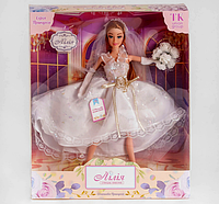 Лялька "Святкова принцеса", аксесуари, в коробці