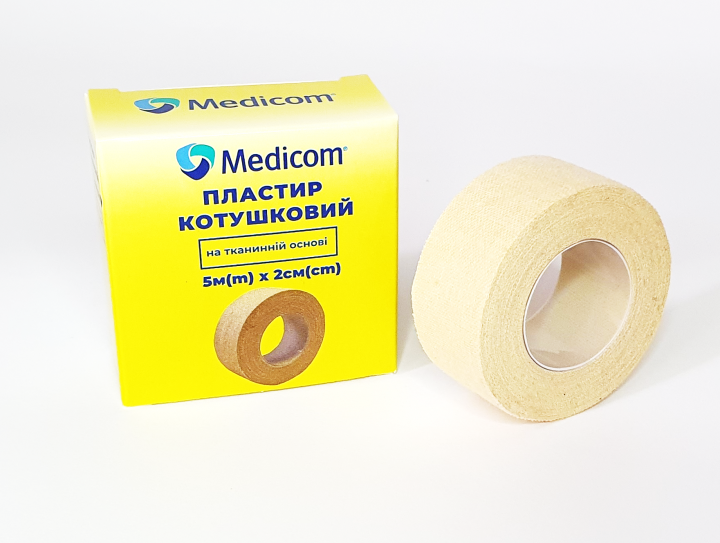 Пластир медичний котушковий MEDICOM на тканинній основі 5 м x 2 см