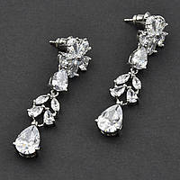 Сережки гвоздики металеві сріблясті квіточки з білими стразами Сваровська довжина 4,5 см ширина 12 мм