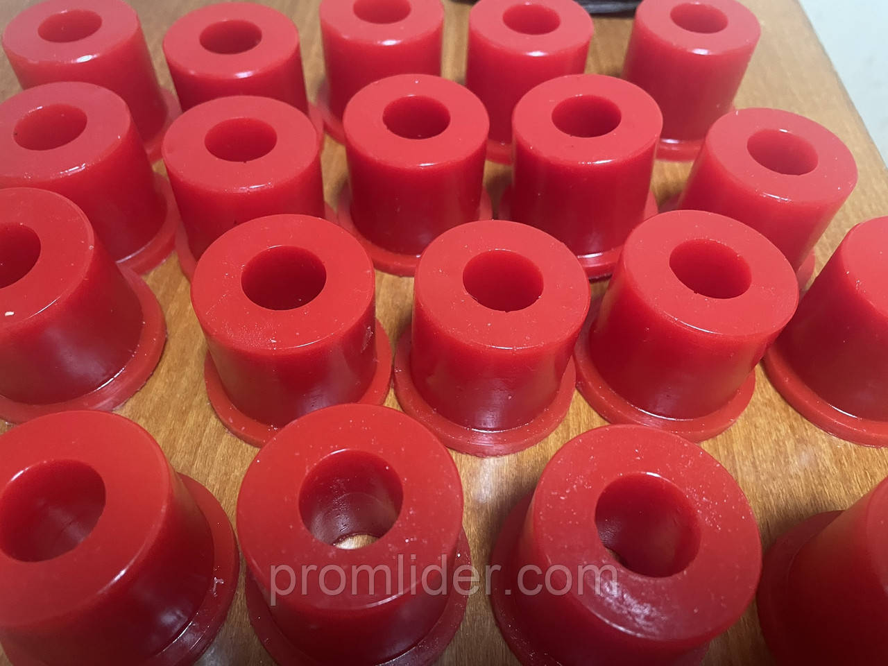 Втулка ресори велика (сайлентблок ресори) Мазда ВТ-2500 ( Mazda B-series B2500)