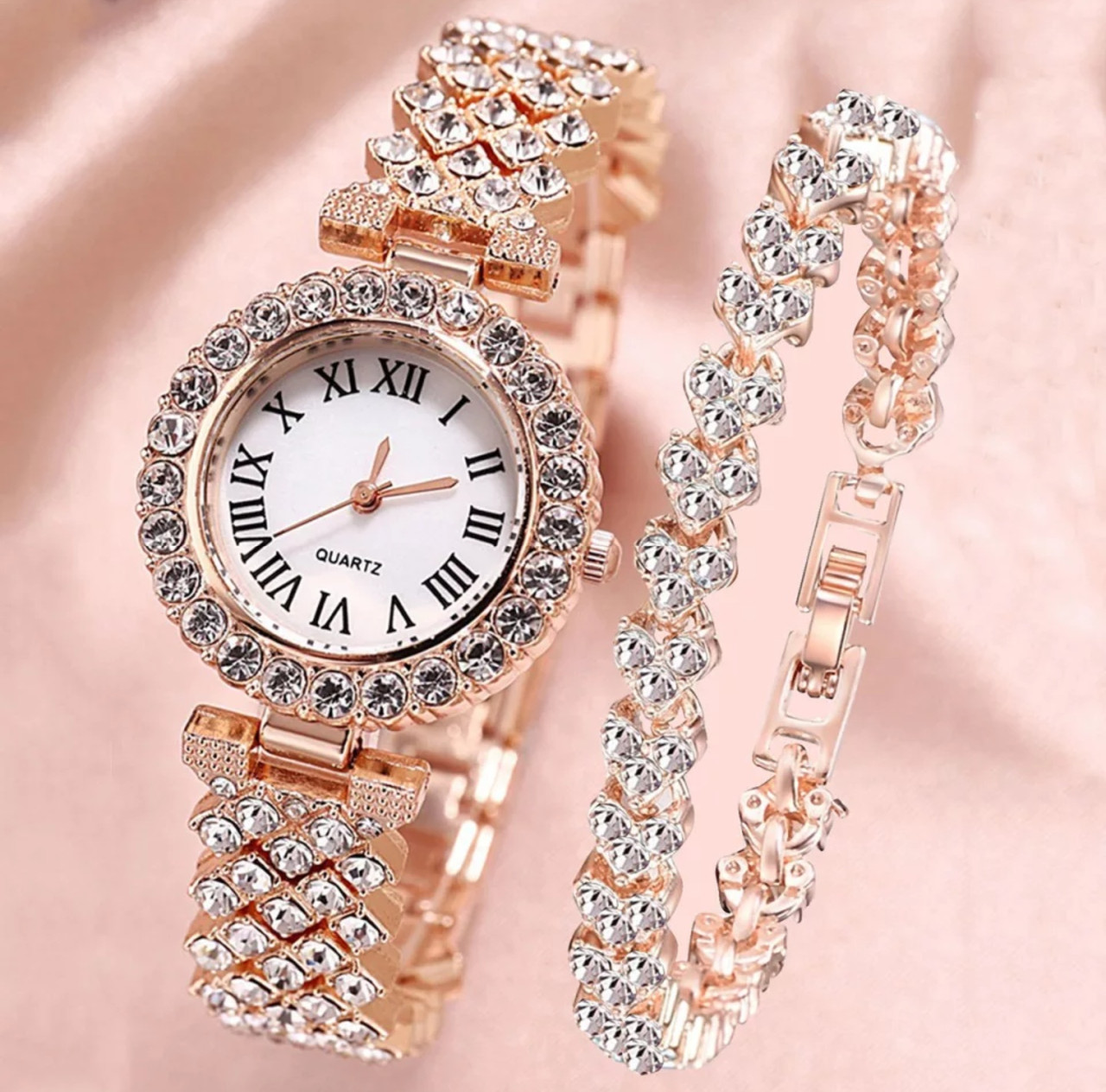 Жіночий годинник у комплекті з браслетом